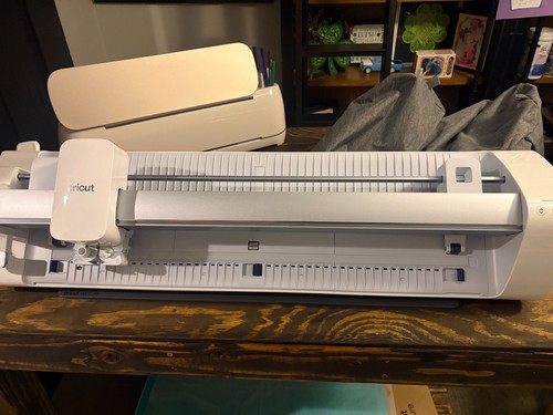Cricut venture machine - cricut,