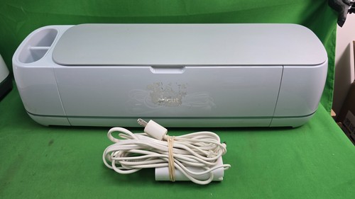 Cricut maker die cutting - cricut,