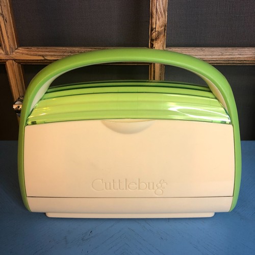 Cricut cuttlebug green die - cuttlebug,