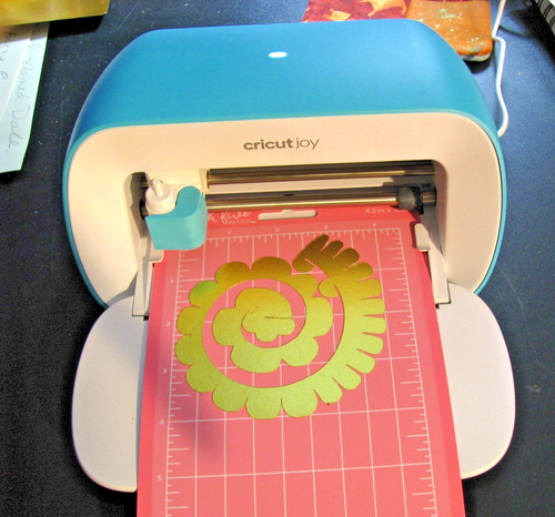 Cricut joy die cutting - cricut,