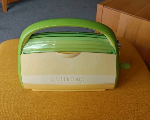 Cuttlebug die cutting - die,