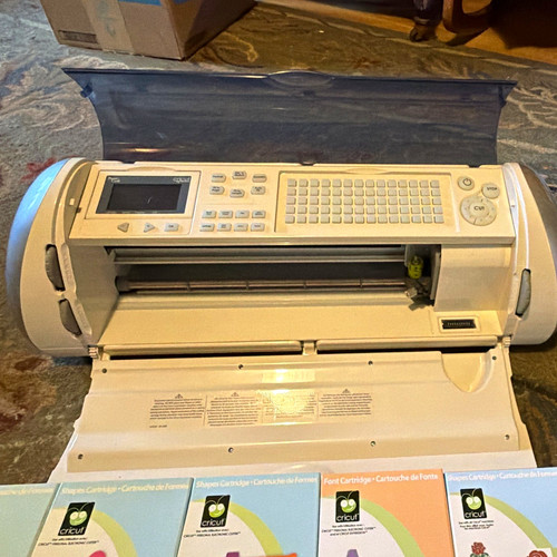 Cricut expression electronic - cricut,