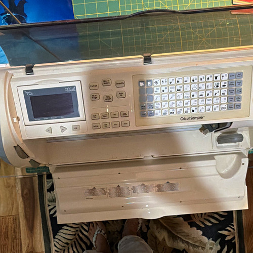 Cricut expression electronic - cricut,